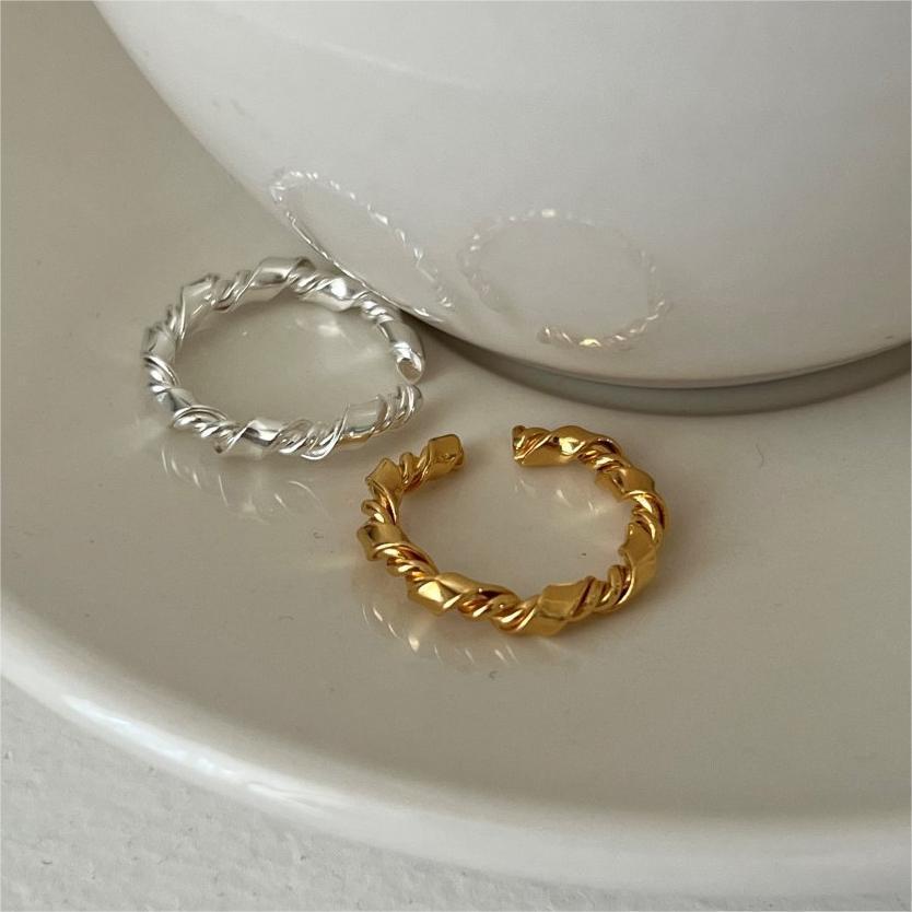 Sterling Knot Ring