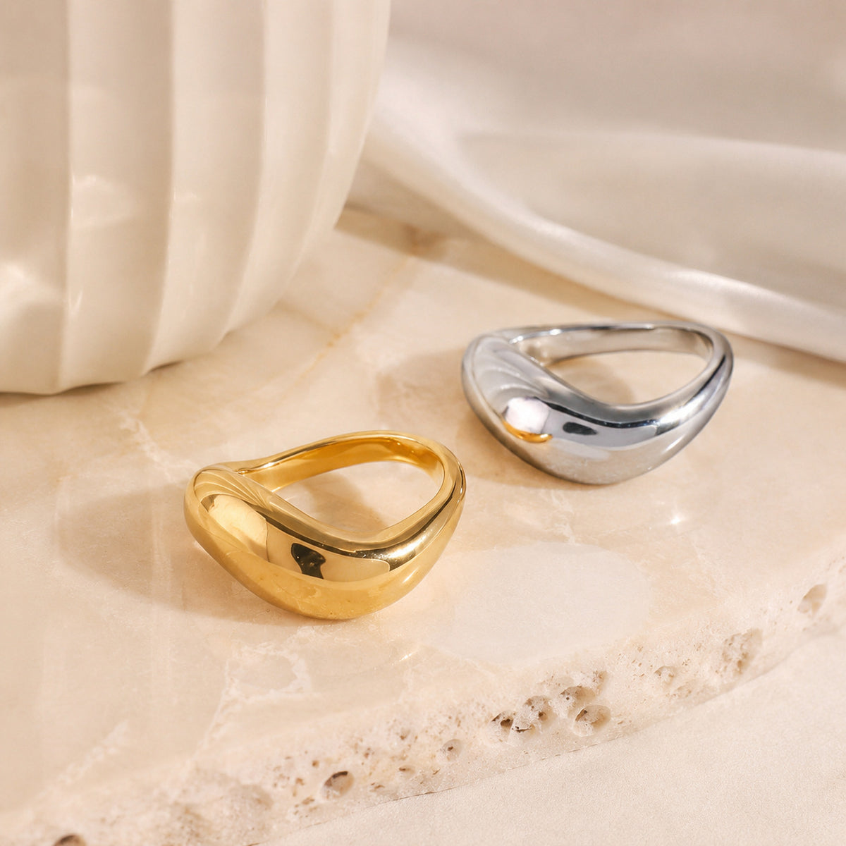 Geometric Stack Ring