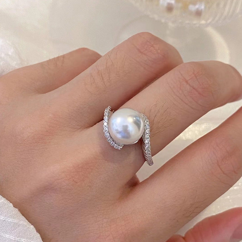 Baroque Pearl Ring