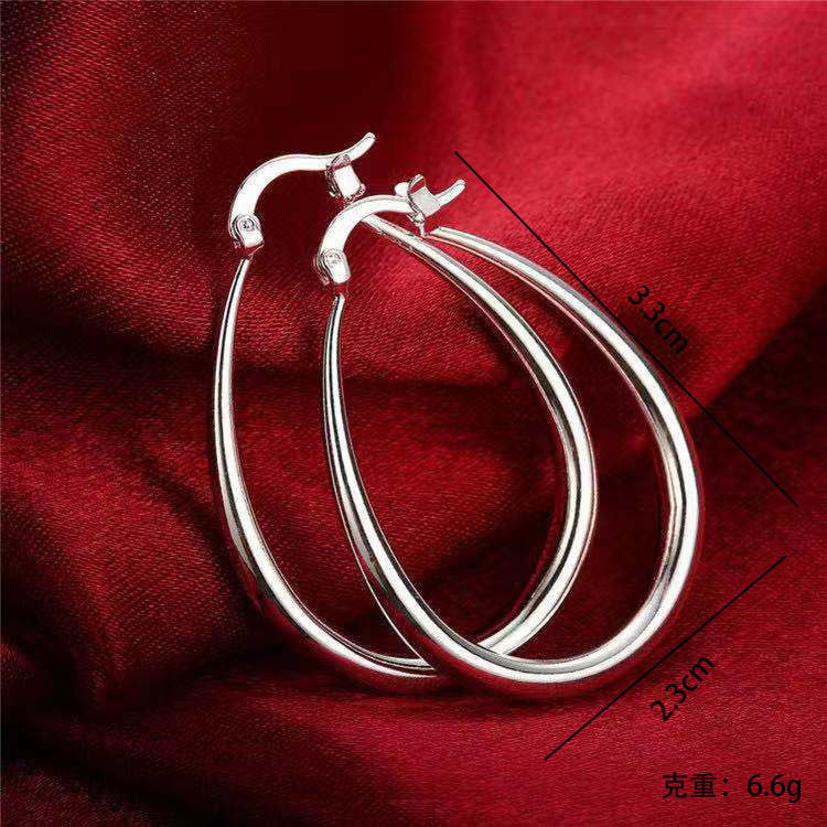Oval Sculpted Hoop Earrings